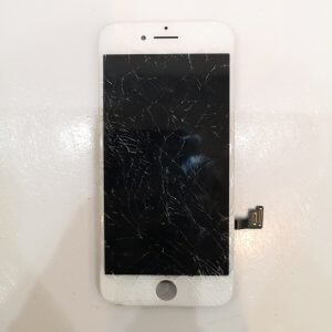 iPhone 7 パネル修理