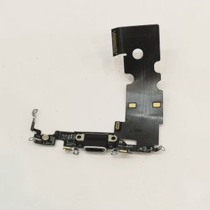 iPhone 8 ライトニング交換