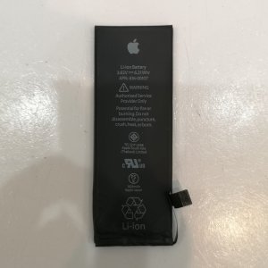 iPhone  SE バッテリー交換