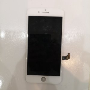 iPhone 7+ パネル交換