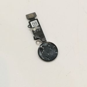 iPhone 8 ホームボタン交換