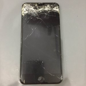 iPhone８＋　液晶交換