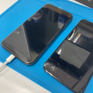 iPhoneXS 液晶交換