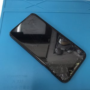 iPhone X 液晶交換