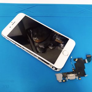 iPhone 6 ライトニング交換