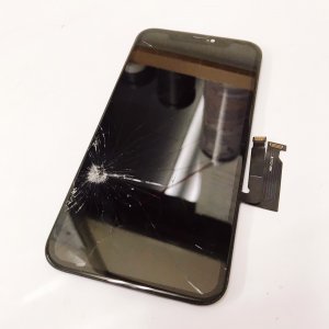 iPhoneXR 液晶交換修理