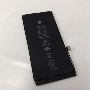iPhone 8+ バッテリー交換
