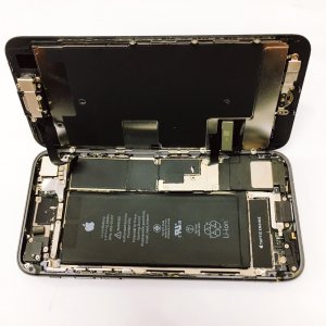 iPhone8 バッテリー交換