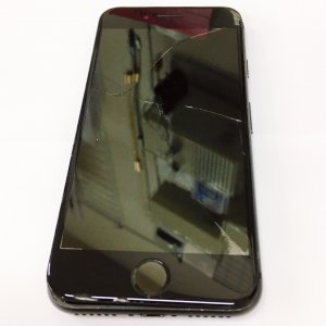 iPhone8 ガラスパネル交換