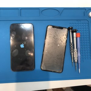 iPhoneXパネル交換修理