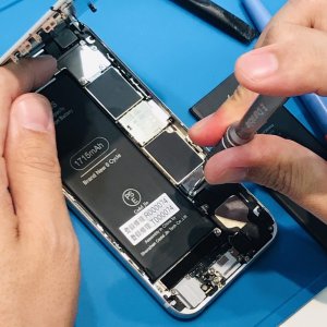iPhone6液晶交換修理