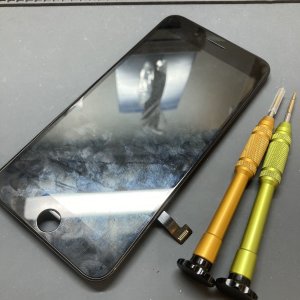 iPhone6SPlus 液晶交換
