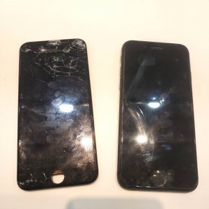 iPhone8液晶交換修理