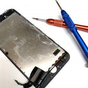 iPhone8 液晶交換修理