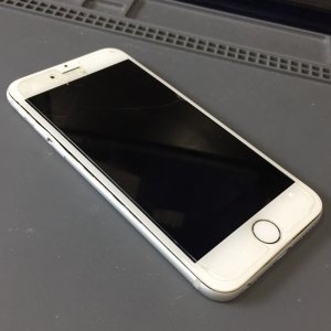 iPhone6　バッテリー膨張