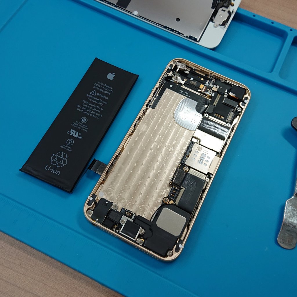 iPhoneSE バッテリー交換