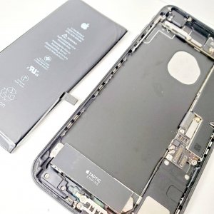 iPhone7 バッテリー交換