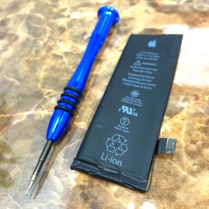 iPhone SE バッテリー