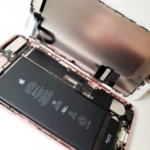 iPhone7plus バッテリー交換