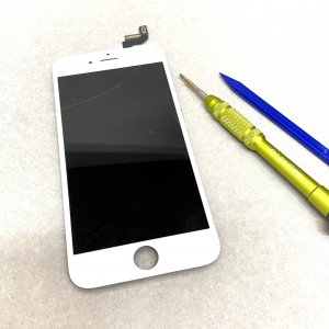 iPhone6S液晶交換修理