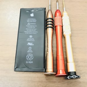 iPhone8 バッテリー交換