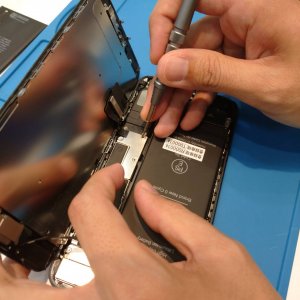 Iphone7バッテリー交換修理