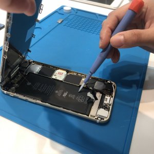 iPhone6Sバッテリー交換修理