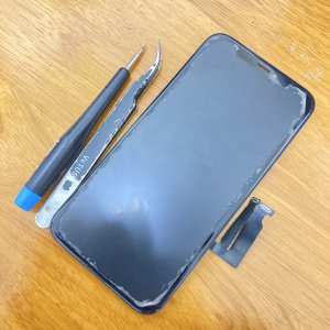 iPhoneXR 液晶画面交換修理