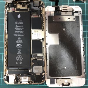 iPhone6S バッテリー・パネル交換