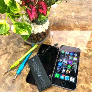 iPhone SE 液晶