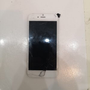 iPhone 6 パネル交換