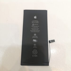 iPhone 7+ バッテリー交換