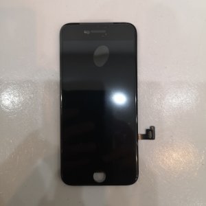 iPhone 8 パネル交換