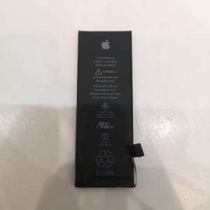 iPhone SE バッテリー交換