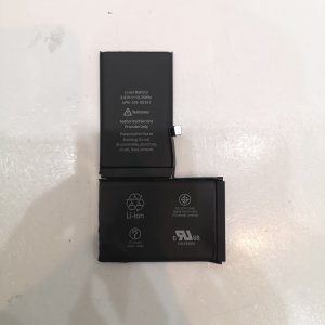 iPhone XS バッテリー交換