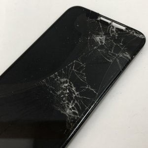 iPhoneX　画面割れ