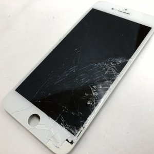 iPhone8Plus フロントパネル交換