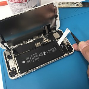 iPhone 7 バッテリー交換