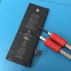 iPhoneSE バッテリー交換