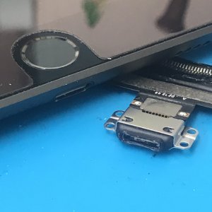 iPad Air3 ライトニング交換