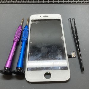 iPhone8 液晶交換