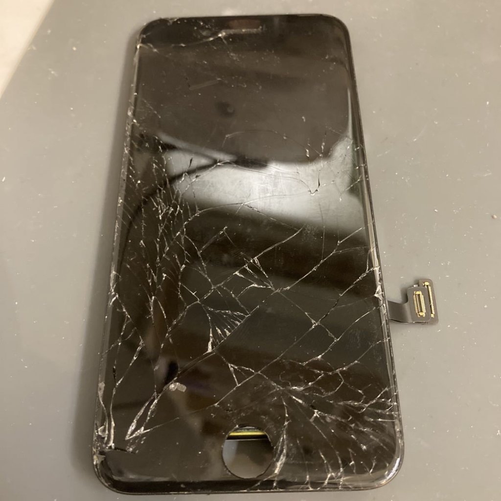 iPhone7 液晶交換