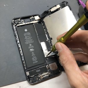 iPhone7液晶交換