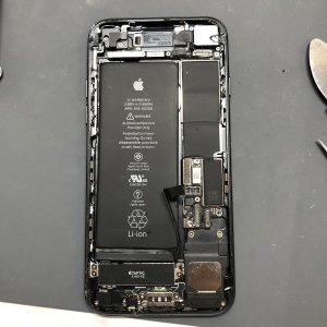 iPhone7 バッテリー交換