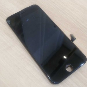 iPhone8フロントガラス修理