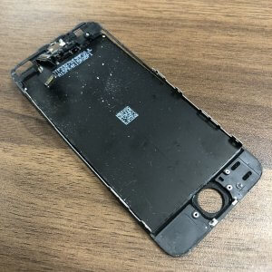 iPhoneSE画面割れ修理
