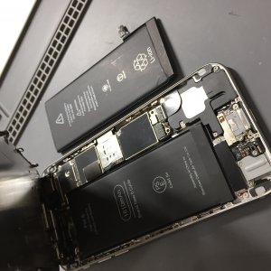 iPhone6S　バッテリー交換
