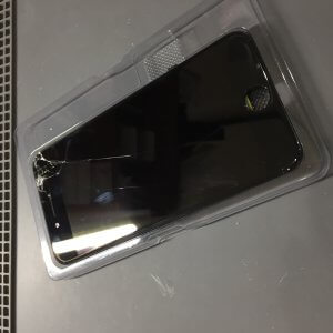 iPhone7　ガラスパネル交換