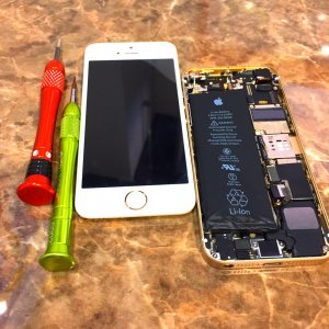 iPhoneSE バッテリー交換