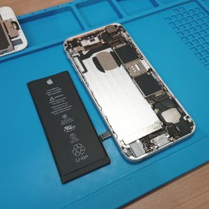 iPhone6S バッテリー交換